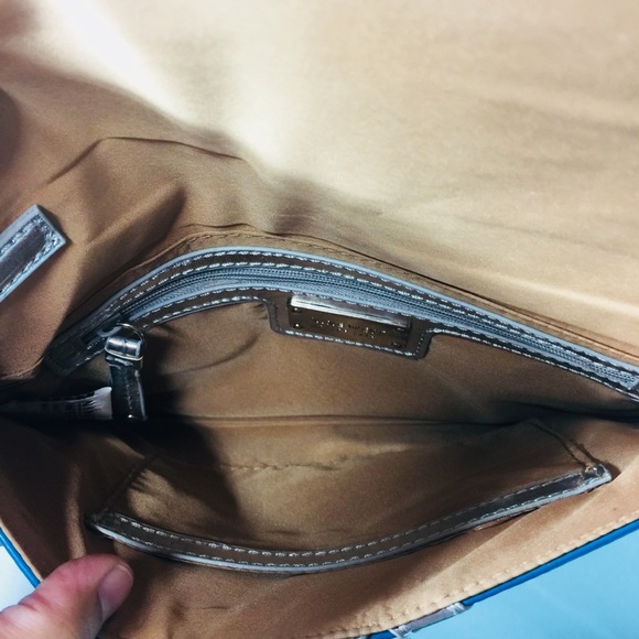 Nine West Envelope Clutch Blue Patton leather - Picture 4 of 4